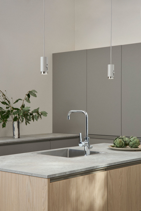 Kvik_The-Sociable-Lamp