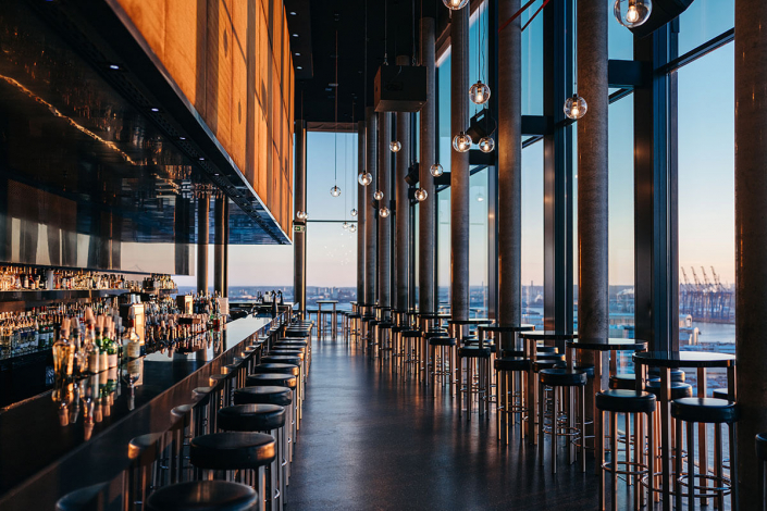 ERH_20up_Bar_C_SaskiaGiebel